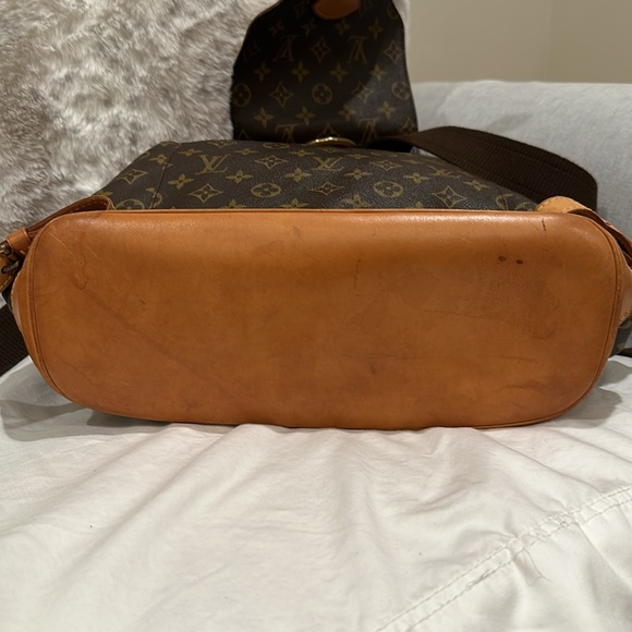 Louis Vuitton Montsouris GM Backback code MI0946 - Picture 11 of 17